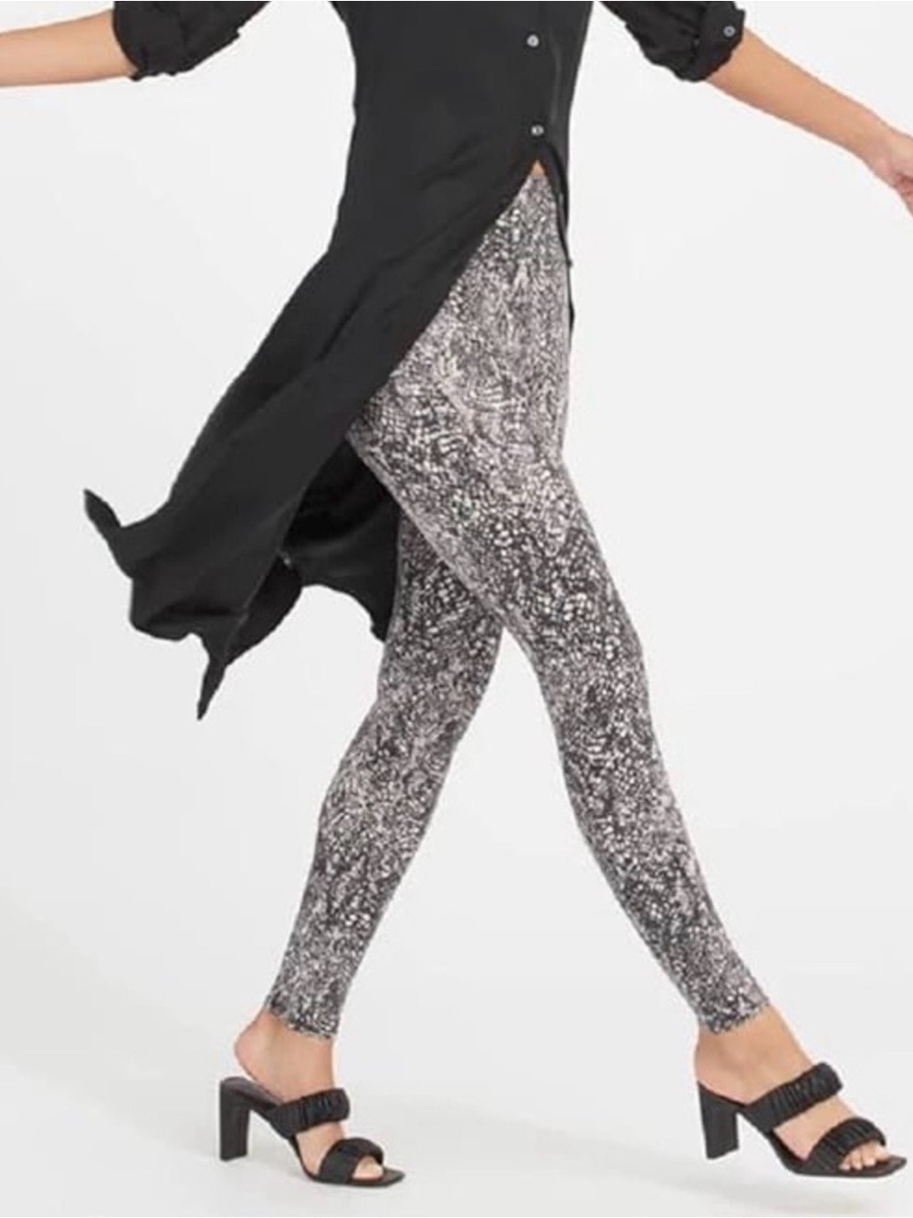 SPANX Faux Leather Snake Print Leggings Medium Black Grey High Rise NWOT